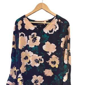 Banana republic size extra small, never worn